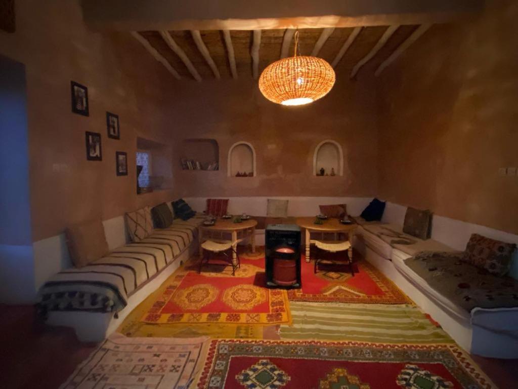 Tigmi Hamid Decouverte Des Traditions Et De La Culture Berbere Aït-Ben-Haddou Exterior foto
