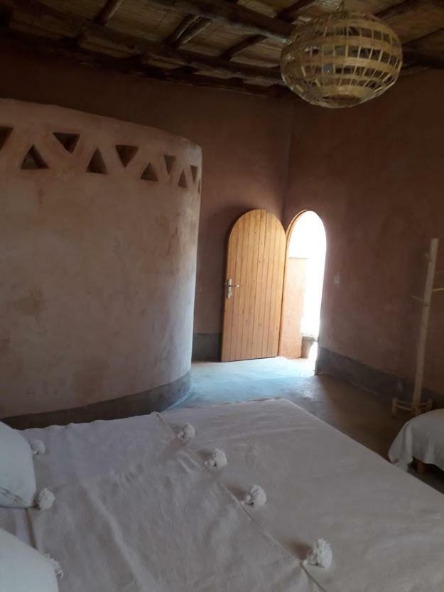 Tigmi Hamid Decouverte Des Traditions Et De La Culture Berbere Aït-Ben-Haddou Exterior foto